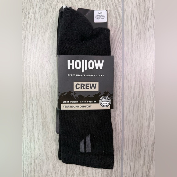 Hollow Other - Black Crew Performance Socks